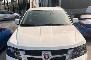 Fiat Freemont, leggere descrizione