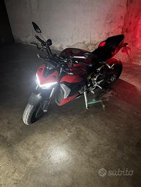 Ducati Streetfighter V2 2022 955cc