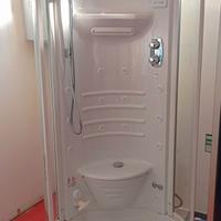 Box doccia con idromassaggio, bagno turco e radio
