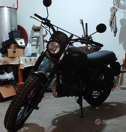 Brixton Cromwell BX 125 2020 Moto e Scooter In vendita a Caserta