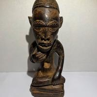 Statua africana con occhi di vetro antica - Congo