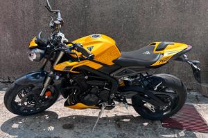 Triumph street triple rs
