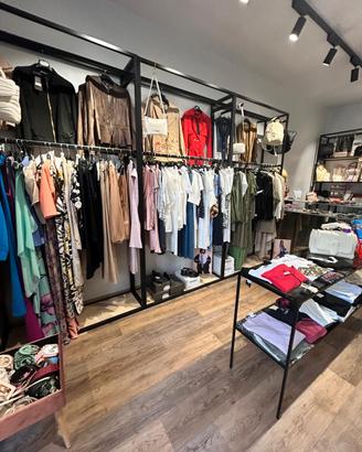 negozio abbigliamento donna 