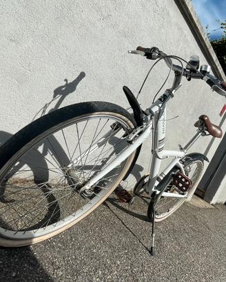B’TWIN City Bike Bianca 26’’stile olandese vintage