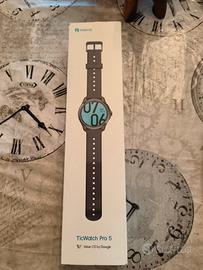 smartwatch Tic Watch pro 5