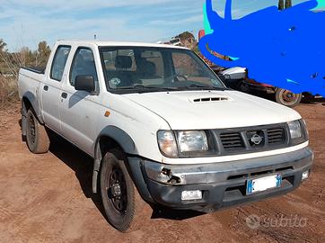 Nissan pick up d22 navara