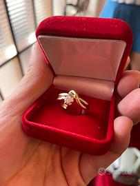 Stupendo anello solitario con grande diamante