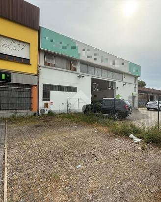 COMPLESSO A REGGIO NELL'EMILIA