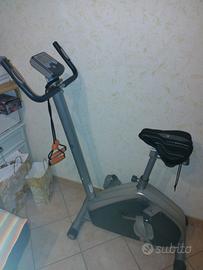 Cyclette da ginnastica attiva 