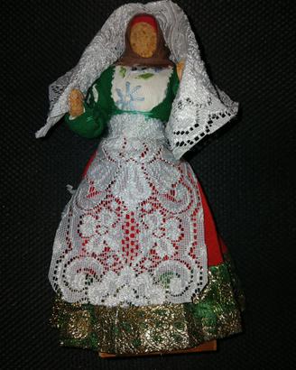 Bambola  Sarda