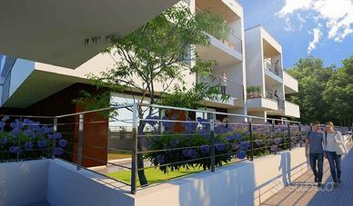 Appartamento di 112 m² con 4 locali e box auto a I