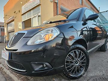 Lancia Ypsilon 1.2 60cv Argento*Clima*5Posti*Neopa