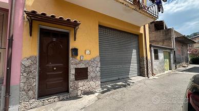 Casa Singola Terra-Tetto con Terrazzino panoramico