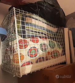 Trasportino per gatto in metallo con accessori