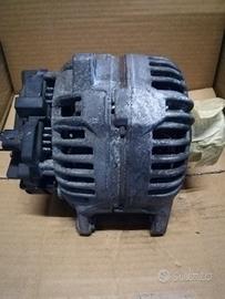 Alternatore RENAULT MASTER 2500cc diesel del 2005