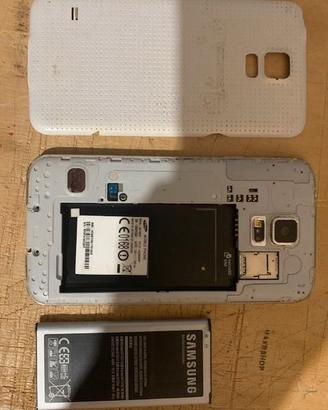 Samsung S5 G900F non funziona LCD