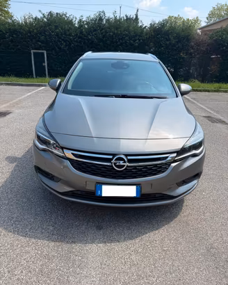 Opel Astra Sports Tourer 1.6 cdti 1.5 dci - NEOP. 