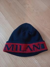 Cappellino di lana del Milan. Prodotto ufficiale