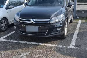 Auto volkswagen Tiguan con prezzo che si può abbas