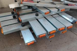 BARRA POSTERIORE FANALI FARI RIMORCHIO CARRELLO 