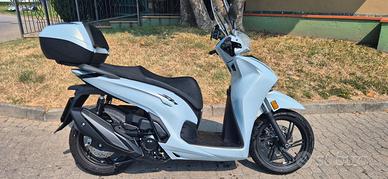 Honda SH 350 i