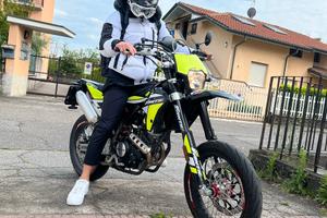 Fantic 125 motard 4 tempi