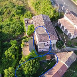 Casetta con camino in campagna a due passi da Roma