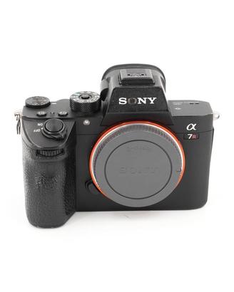 Sony A7R III