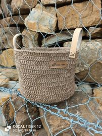 Cestino / cesto artigianale di juta 22cm x 16cm