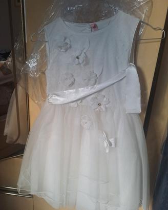 Abitino  elegante bianco da bambina 