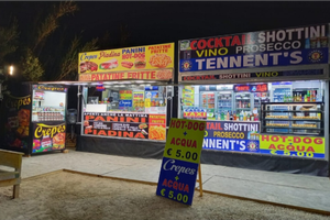 Street food friggitoria piadineria kocktail bar