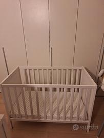 Lettino Ikea bianco