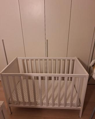 Lettino Ikea bianco