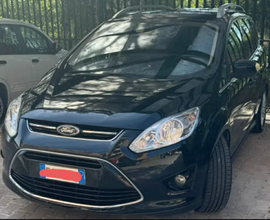 Ford grand cmax