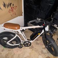 ENGWE M20 20*4.0'' Bicicletta Elettrica