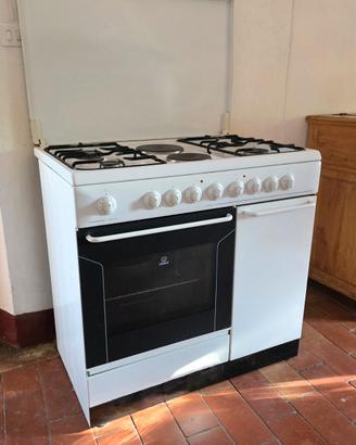 Cucina Combinata K9B11SB(W)/I (Gas + Elettrico)