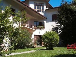 Locatello 80mq con due camere da letto e balcone