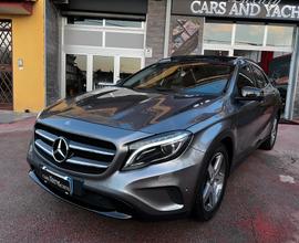 M-BENZ GLA 200 CDI Automatic-PANO-FULL