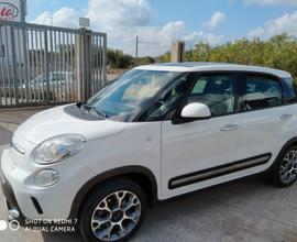 E nuova fiat 500l 1.3mjet treeking edition limitat