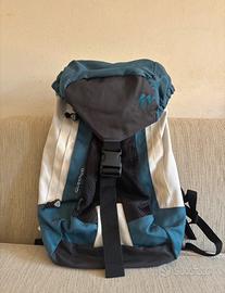 Zaino trekking quechua