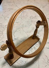 Telaio da ricamo da tavolo in legno tornito