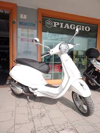 VESPA PRIMAVERA 125 BIANCA