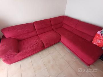 Cambio arredamento diversi mobili disponibili