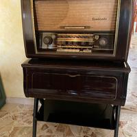 Radio FUNZIONANTE Nordmende Traviata