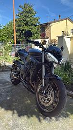 Triumph Street Triple RS