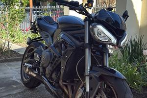 Triumph Street Triple RS