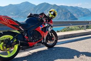 SUZUKI GSX 600 R K6 