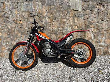 MONTESA Cota 4RT Repsol