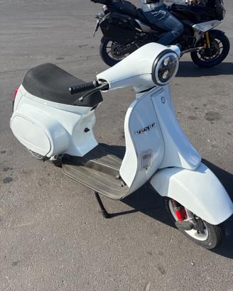 Vespa 50 