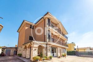 Appartamento di 132 m² con 4 locali a Valmontone